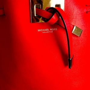 ♥️UPCOMING Michael Kors Purse♥️